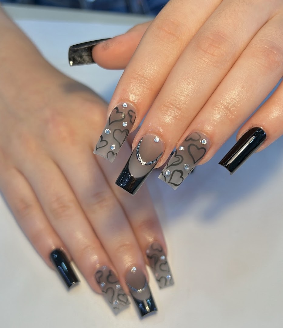 Julie & Co Nail Spa · Photos 1